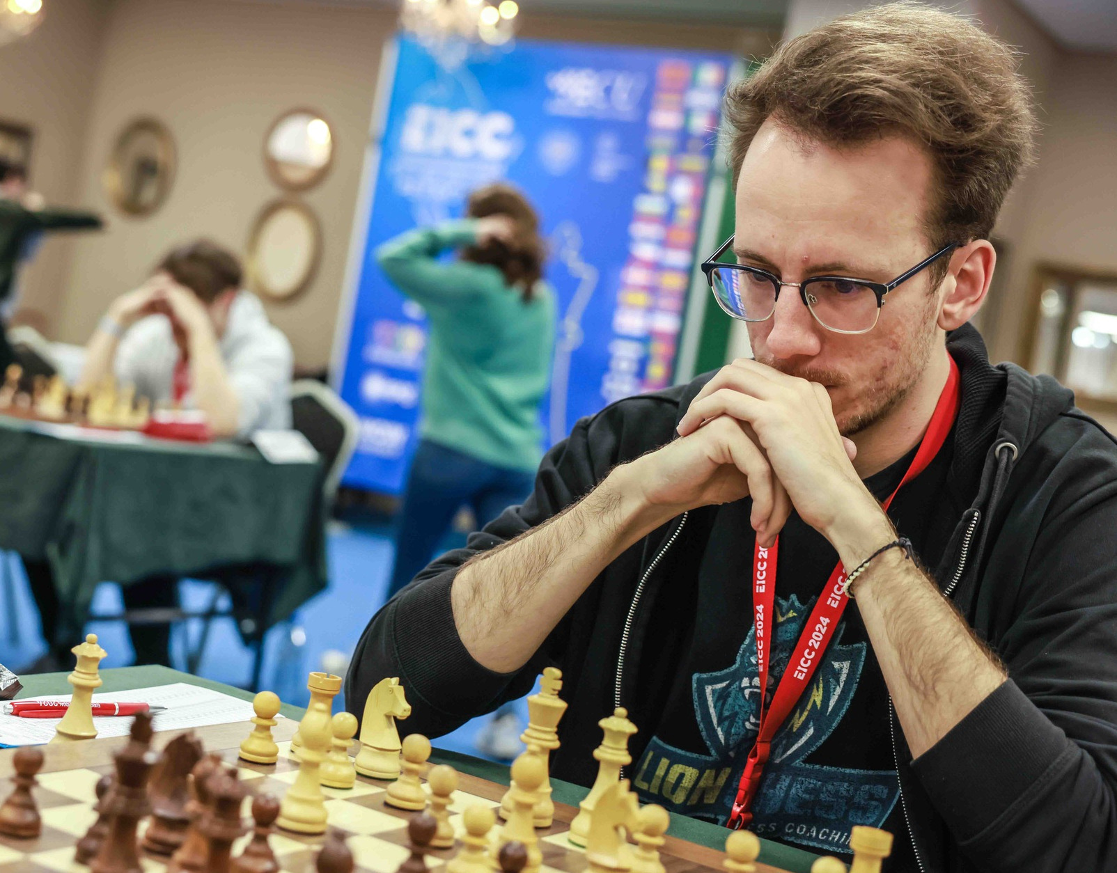 Chess coach teaching